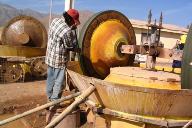 LA FORMALIZACIÓN MINERA EN EL PERÚ PUEDE LLEGAR AL 60 % SI SE INCLUYE ...