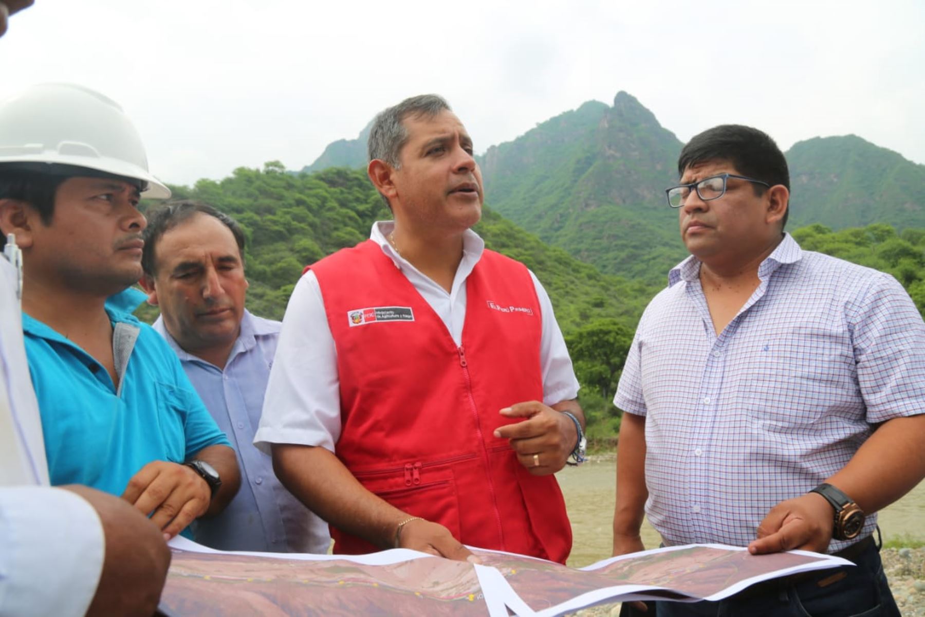 Ministro De Agricultura Llega A Tumbes Para Encabezar Acciones Frente A