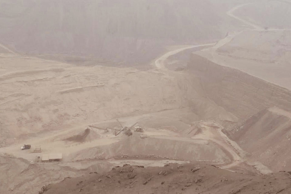 INMINENTE INVASIN A LA ARENERA SAN MARTIN DE PORRAS EN ATE RCR Peru