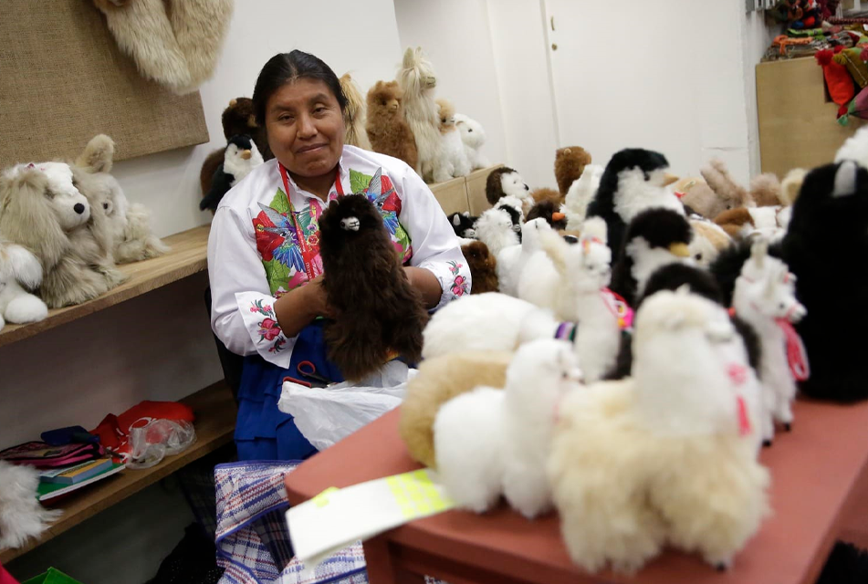 MINISTERIO DE CULTURA INVITA A ARTESANOS Y ARTISTAS TRADICIONALES PERUANOS A POSTULAR A LA EXPOSICIÓN-VENTA RURAQ MAKI. TAJIMAT PUJUT