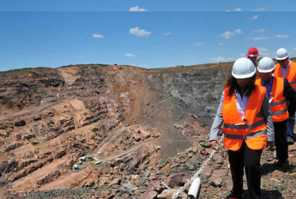 EL 48% DE EXPLORACIONES EN EL PERÚ PROVIENE DE REINO UNIDO Y CANADÁ