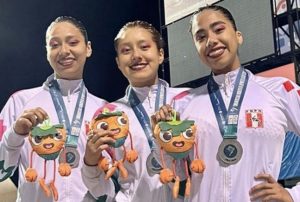 PERÚ SUMÓ TRES MEDALLAS MÁS EN EL SUDAMERICANO ABSOLUTO DE DEPORTES ACUÁTICOS