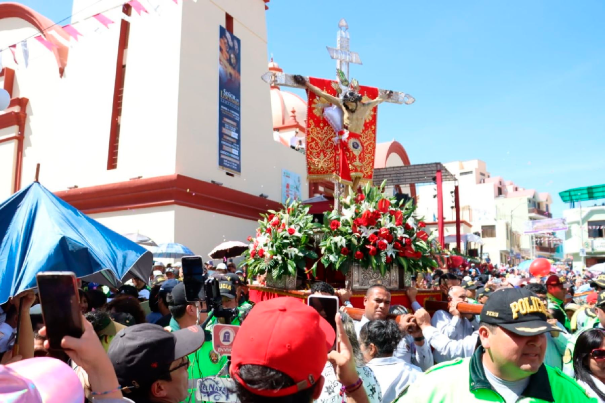 TACNA ESPERA RECIBIR MÁS DE 120,000 DEVOTOS PARA PARTICIPAR DE FIESTA DEL SEÑOR DE LOCUMBA