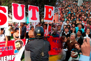 HUELGA DEL SUTEP ES ACATADA DE MANERA MASIVA, CONTUNDENTE Y UNITARIA POR DOCENTES