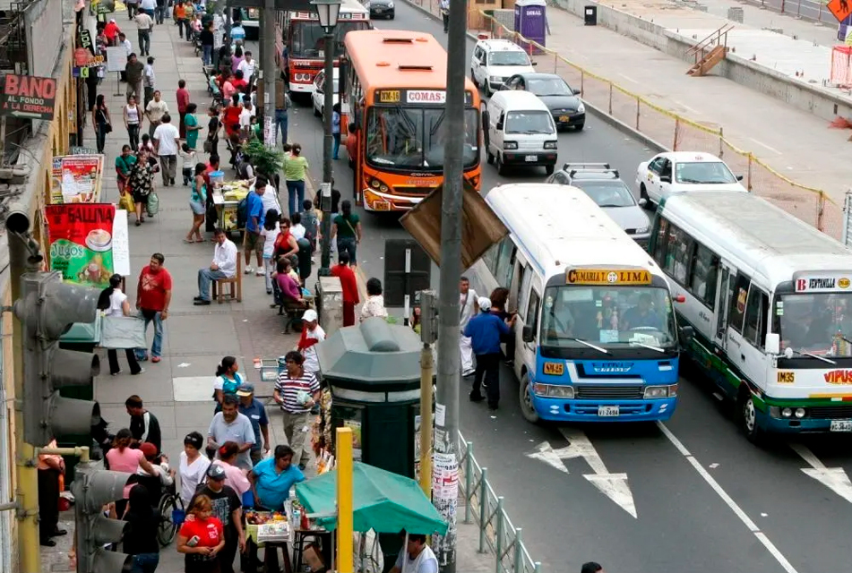 GREMIO DE TRANSPORTISTAS RATIFICA QUE ESTE JUEVES NO REALIZARÁ PARO, PERO ADVIERTE MEDIDAS SI MININTER "NO DA SOLUCIONES"