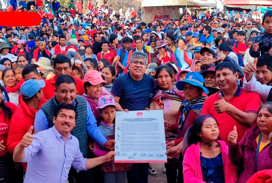 CONSTRUCCIÓN CIVIL Y GOBIERNO REGIONAL DEL CUSCO FIRMAN PACTO A FIN DE COMBATIR ANEMIA Y DESNUTRICIÓN CRÓNICA INFANTIL