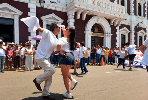 TRUJILLO SE RATIFICA COMO CAPITAL DE LA MARINERA Y ANUNCIA ACTIVIDADES POR BAILE BANDERA