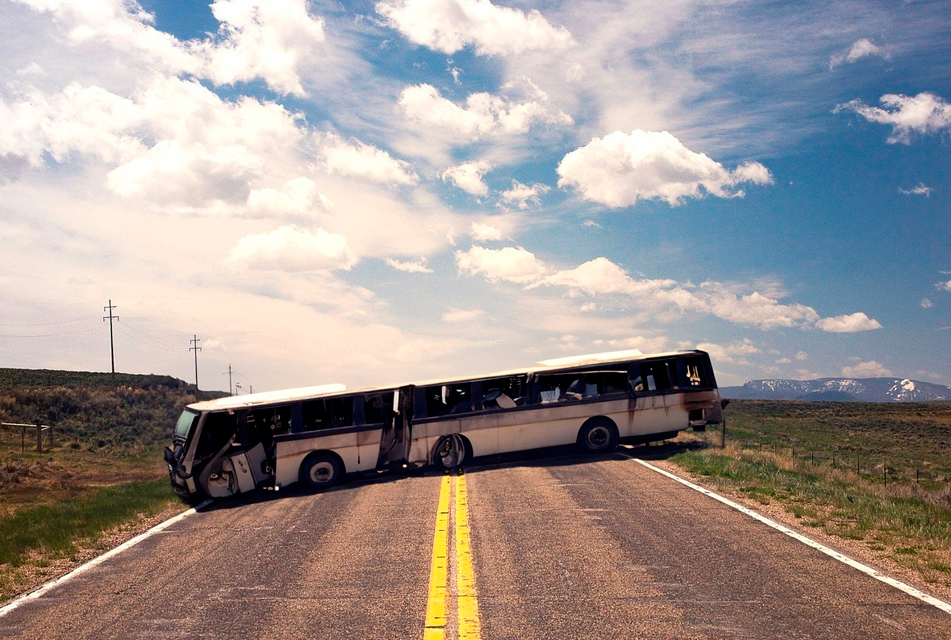 EL INDECOPI MULTA CON MÁS DE S/ 2.4 MILLONES A EMPRESA DE TRANSPORTE POR ACCIDENTE QUE DEJÓ 7 FALLECIDOS