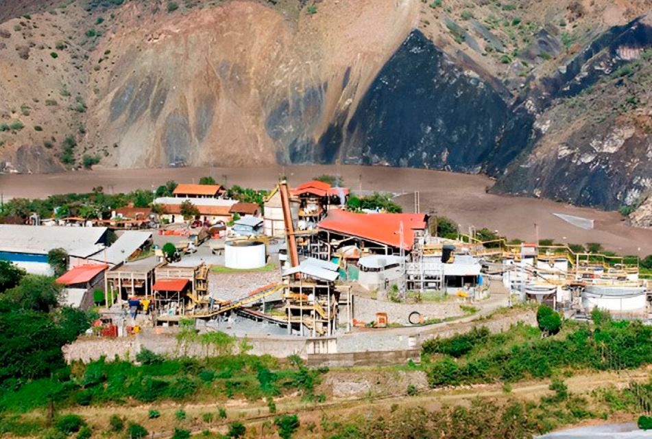 MINERA PODEROSA NO DESCARTA EXPLOTAR COBRE EN SUS FUTUROS PROYECTOS