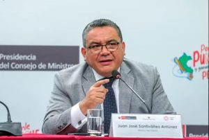 MINISTRO DEL INTERIOR AFIRMÓ QUE SUS CRÍTICOS SON "CUENTA CUENTOS"