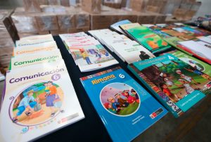 MINISTERIO DE EDUCACIÓN DEBE VERIFICAR QUE MATERIAL DE ENSEÑANZA LLEGUE A LAS INSTITUCIONES EDUCATIVAS