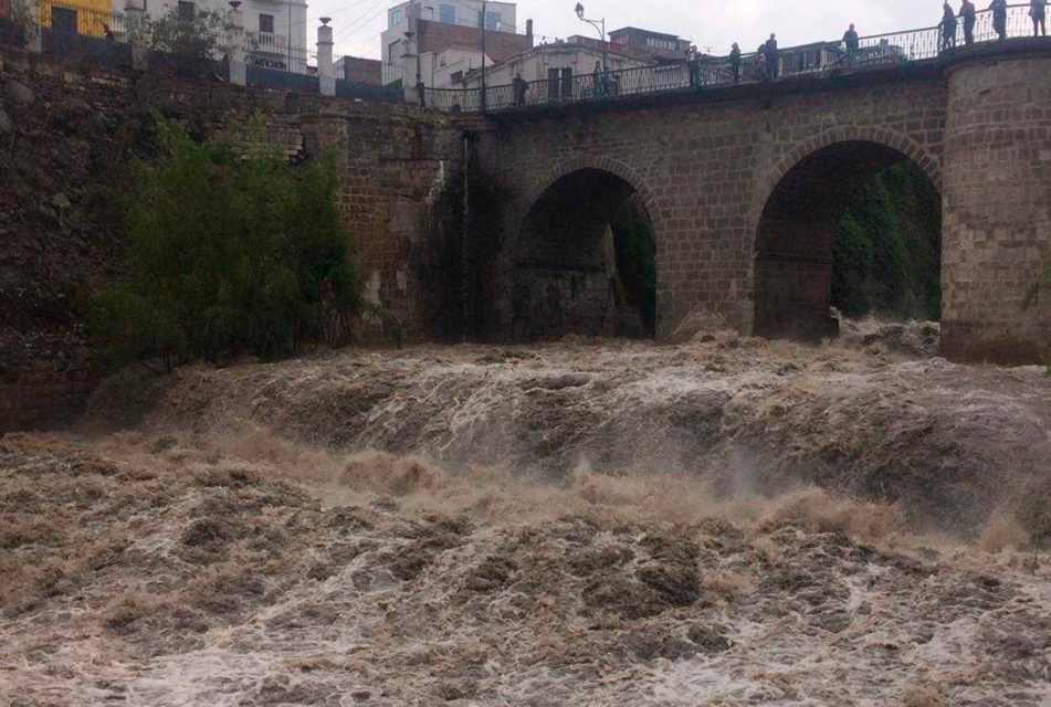 ALERTA EN AREQUIPA: RÍOS CHILI Y TAMBO ALCANZAN SU MÁXIMO NIVEL Y PODRÍAN GENERAR PELIGROS