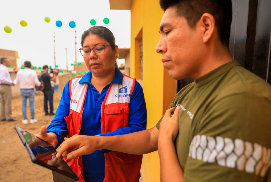 GOBIERNO INTENSIFICA CAMPAÑA DE TITULACIÓN PARA MÁS DE 7400 MIL FAMILIAS