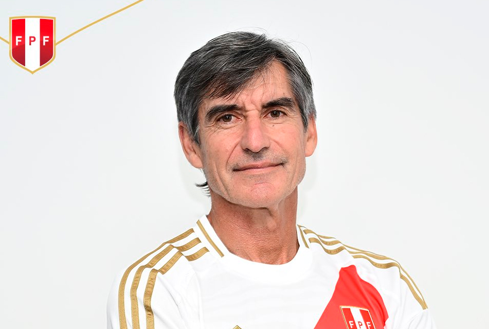 OSCAR IBAÑEZ ASUME DE MANERA INTERINA LA DIRECCIÓN TÉCNICA DE LA SELECCIÓN PERUANA