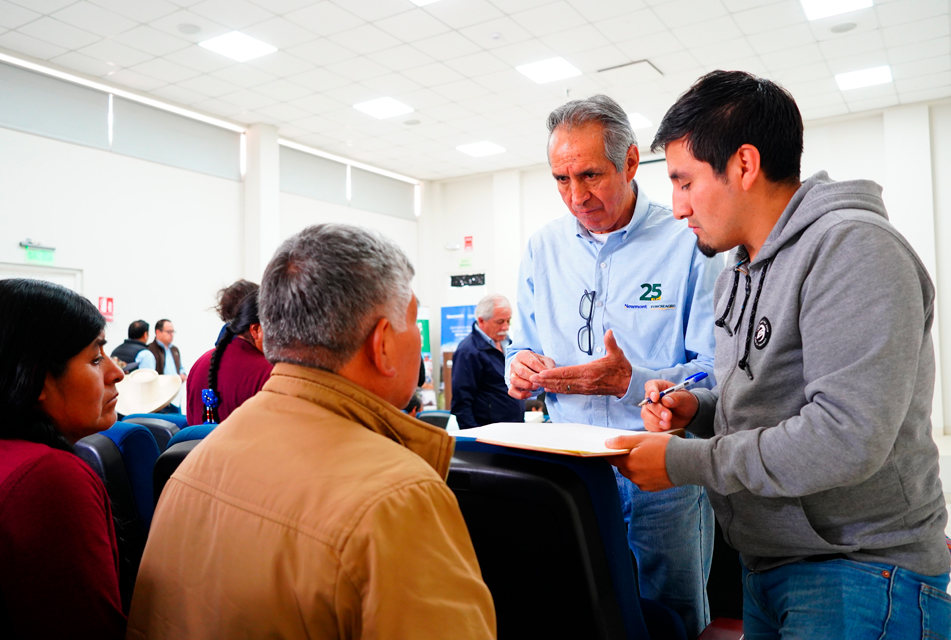 OCHO ORGANIZACIONES POSTULAN A AGROIDEAS PARA FORTALECER CADENAS PRODUCTIVAS EN CAJAMARCA GRACIAS A CONVENIO SUSCRITO